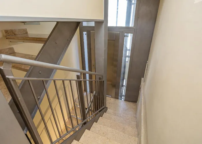 Chic Spanish Steps Retreat Apartment *