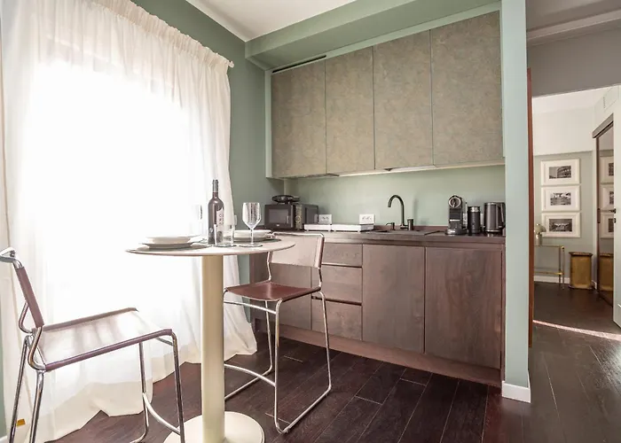 Chic Spanish Steps Retreat Apartment Rom